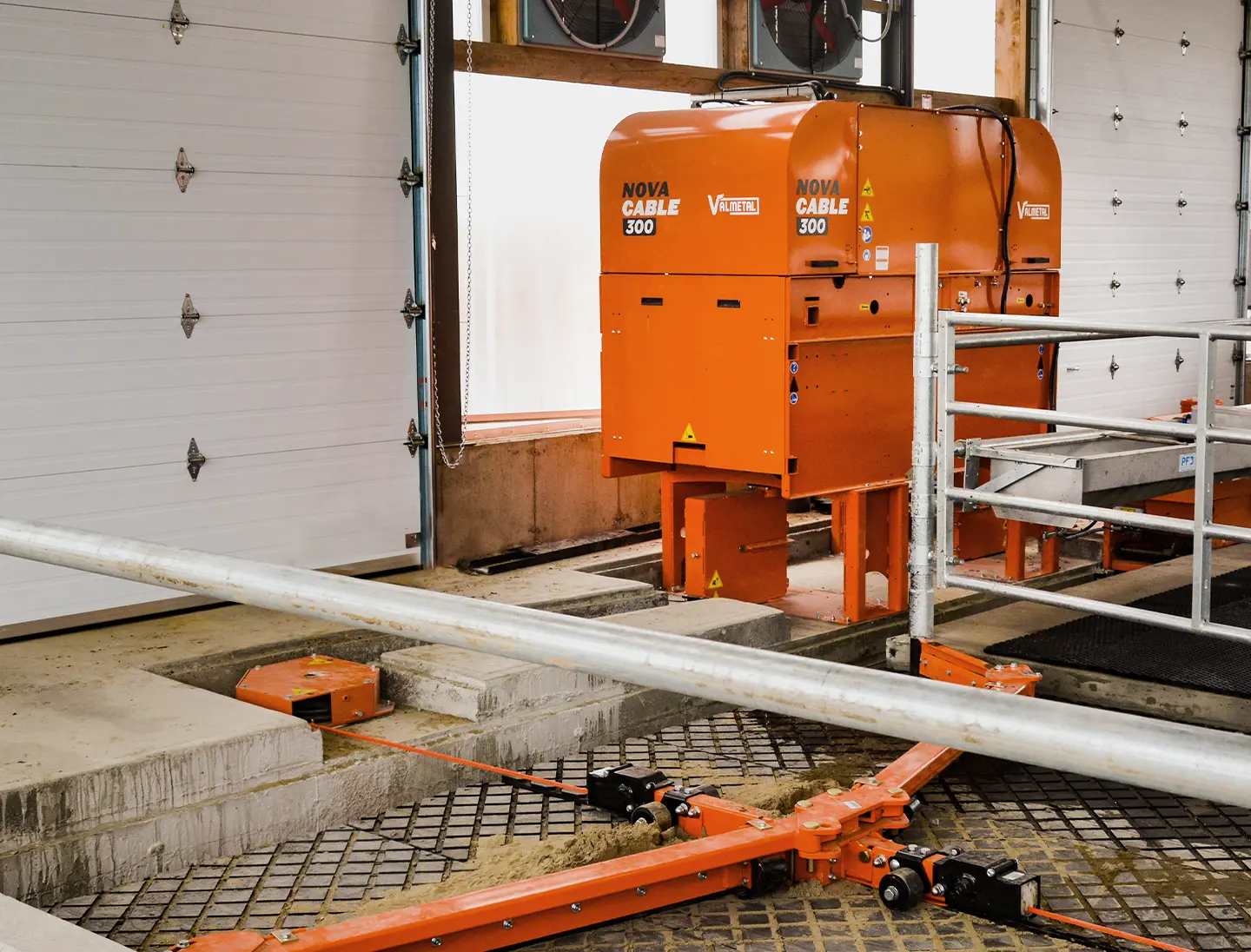 High-performance cable scraper system