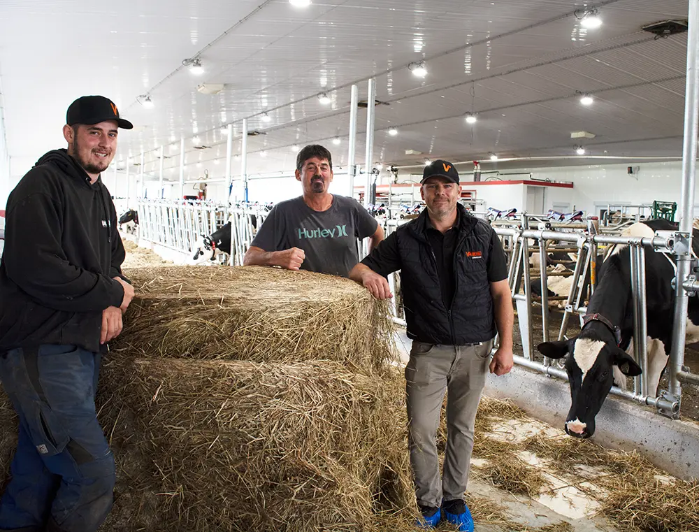 Valmetal employee and farm owners - Ferme Belhorizon