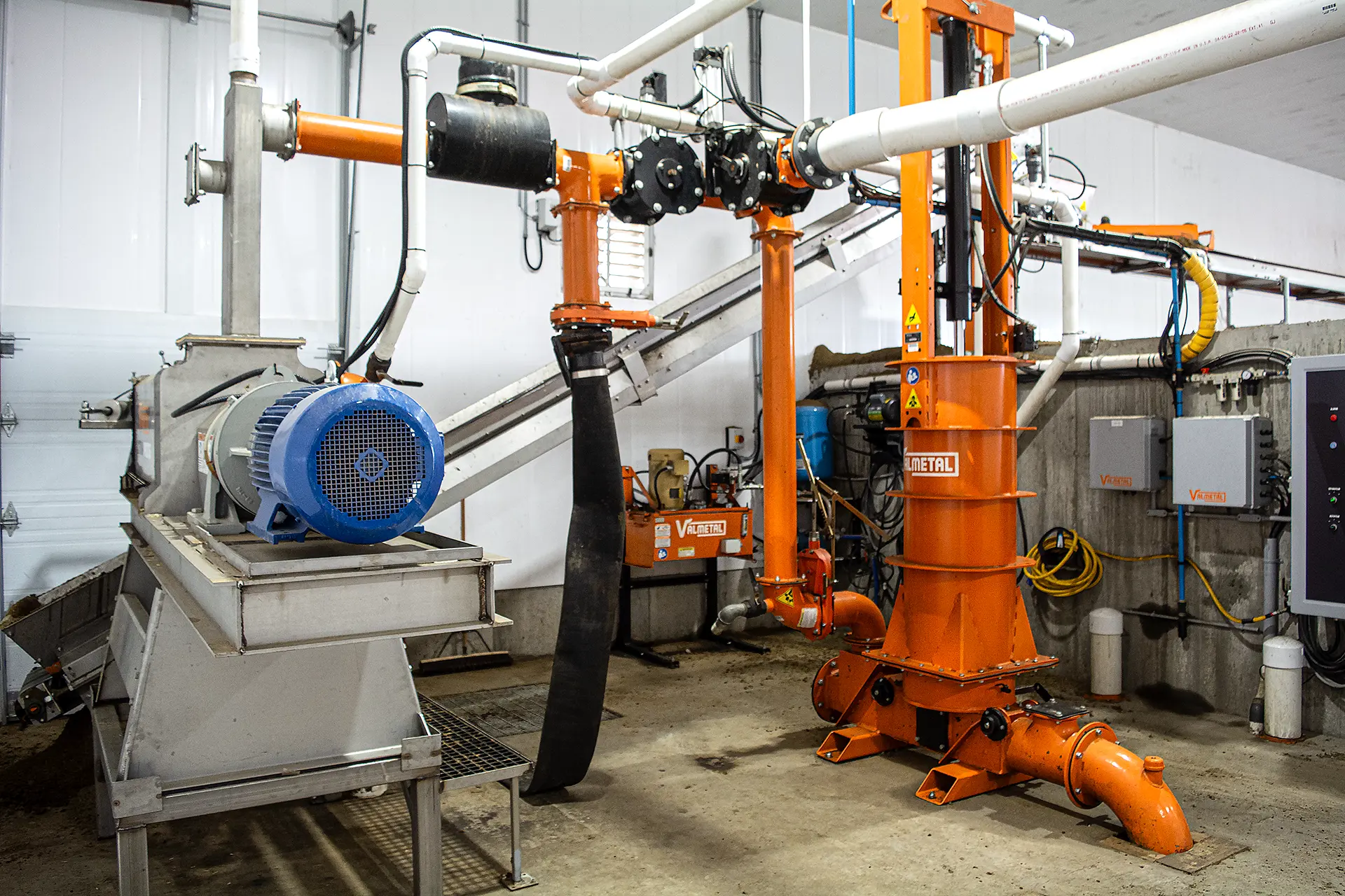 Xtra-Press and Liqui-Trans - E. Pouliot & Fils Farm