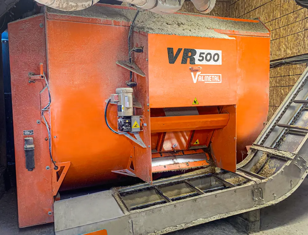 VR-500 rotor mixer - Village Farm