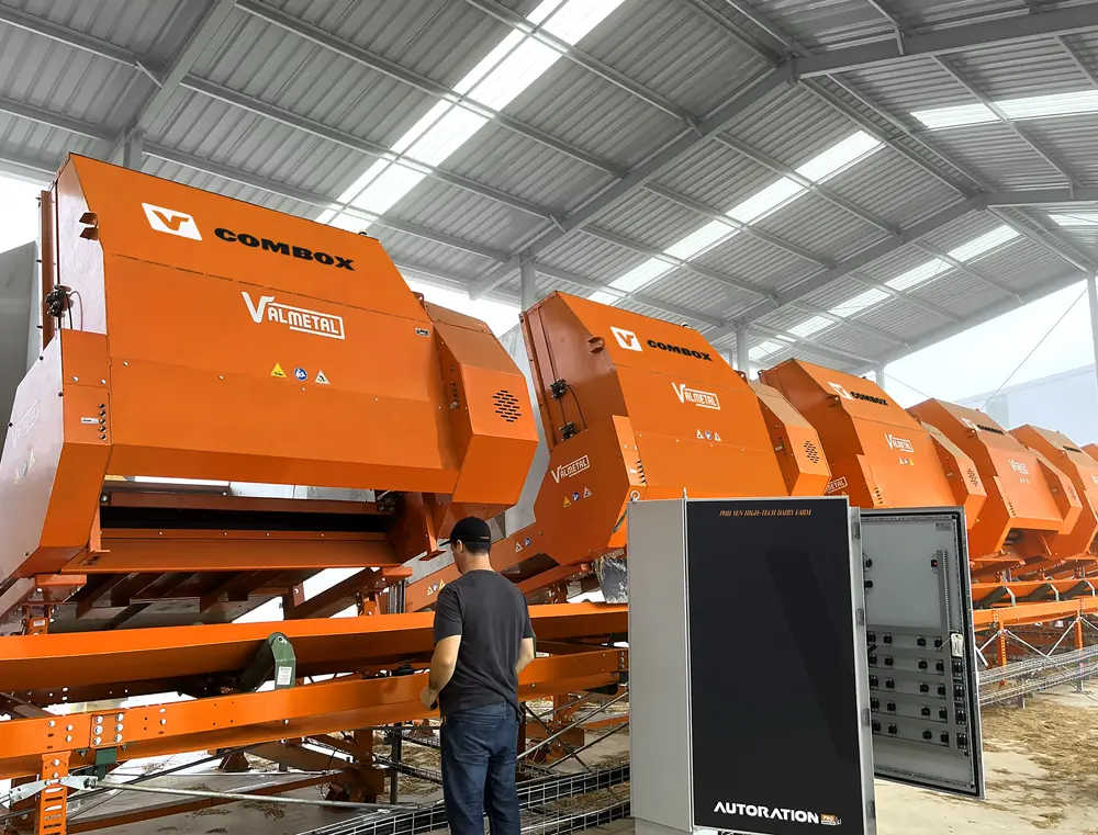 Combox silage reserve on load cells - Phu Yen High-Tech Dairy Farm