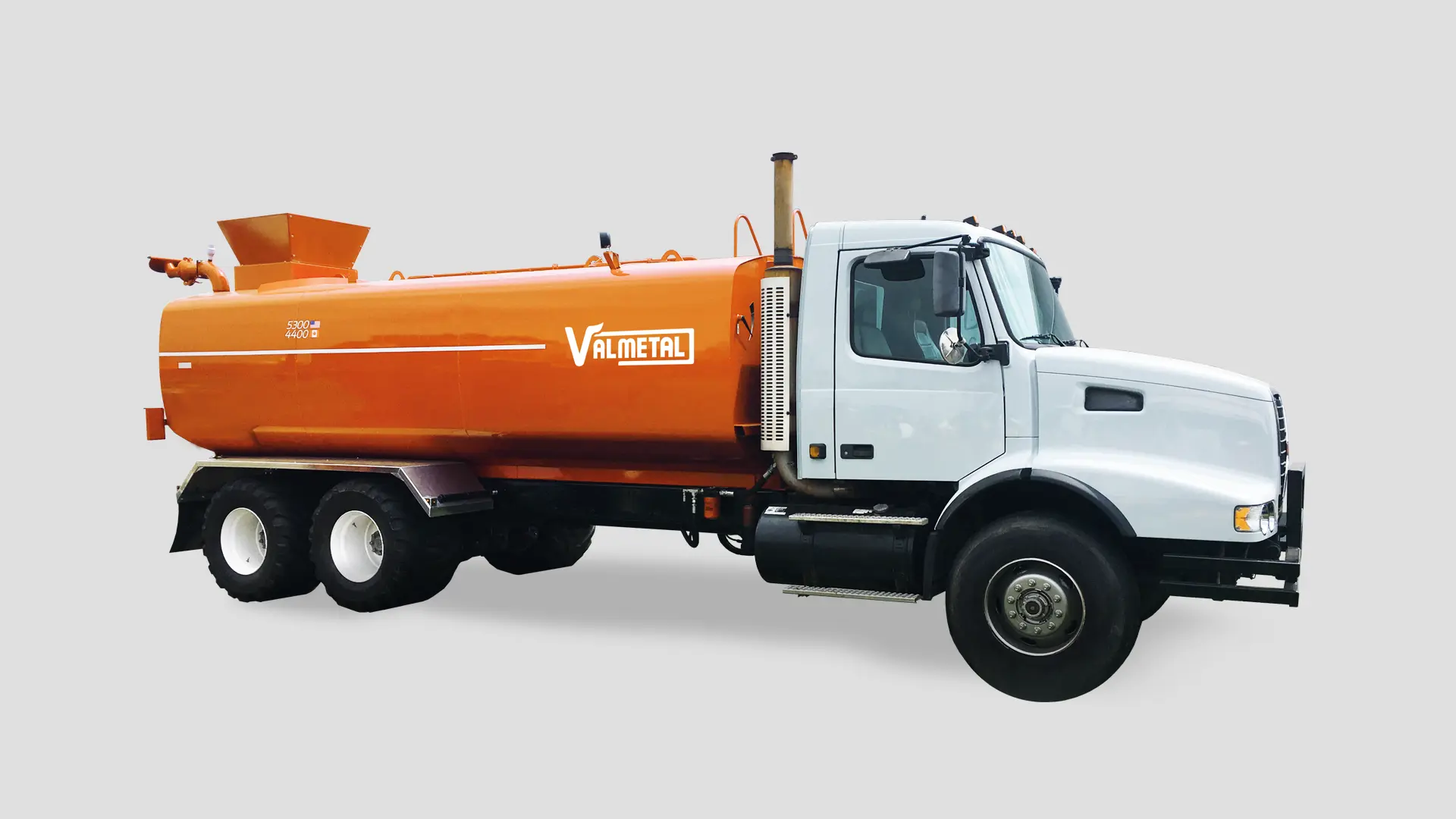 Truck mounted tanker