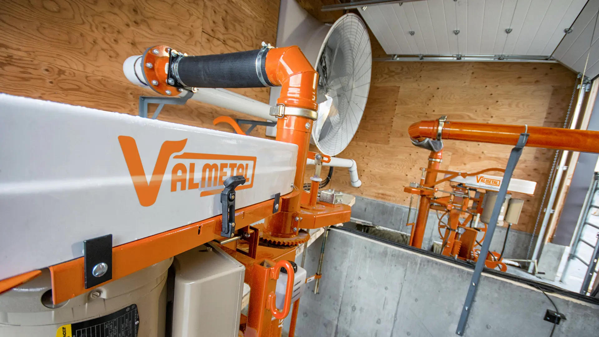 Vertical transfer pumps